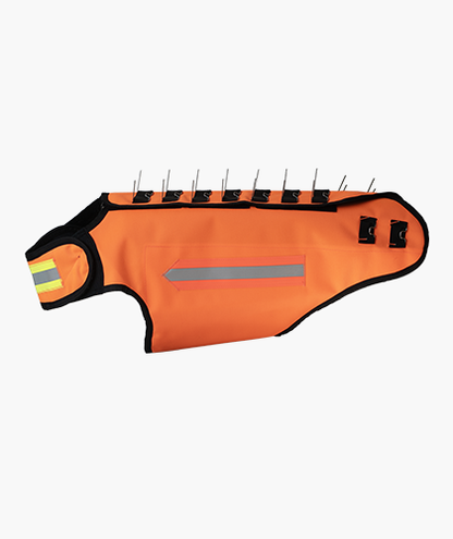 Dogtech Wolf - testad vargskyddsväst med vargstål för jakt i vargtäta områden. Orange.